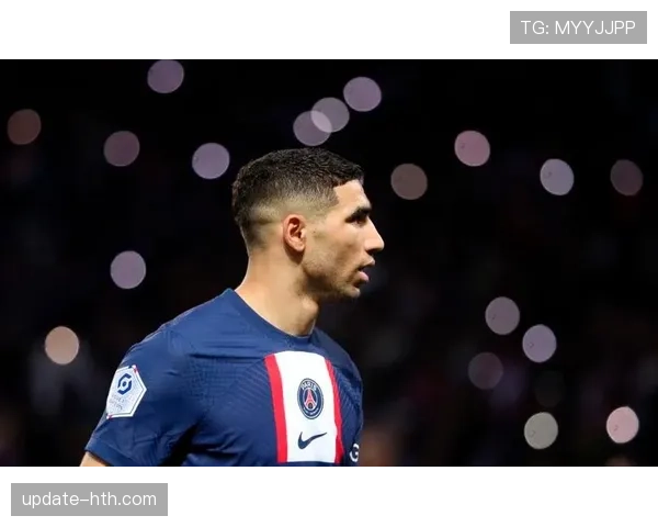 阿什拉夫强势崛起，荣膺法甲赛季最佳潜力新星