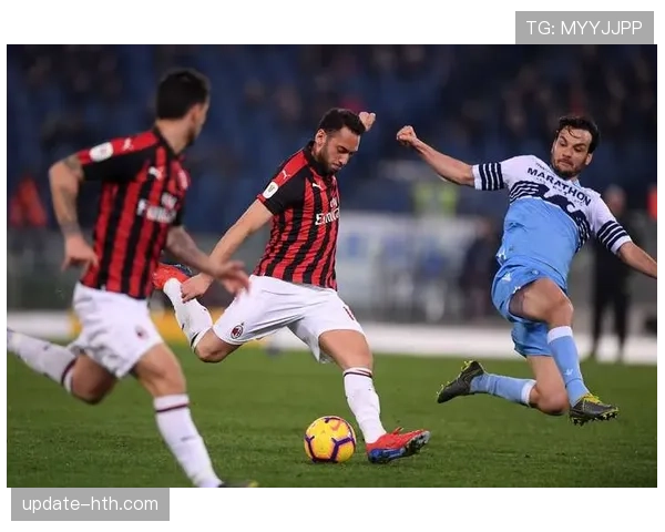 米兰关键比赛表现不佳,对赛季争冠形势形成制约